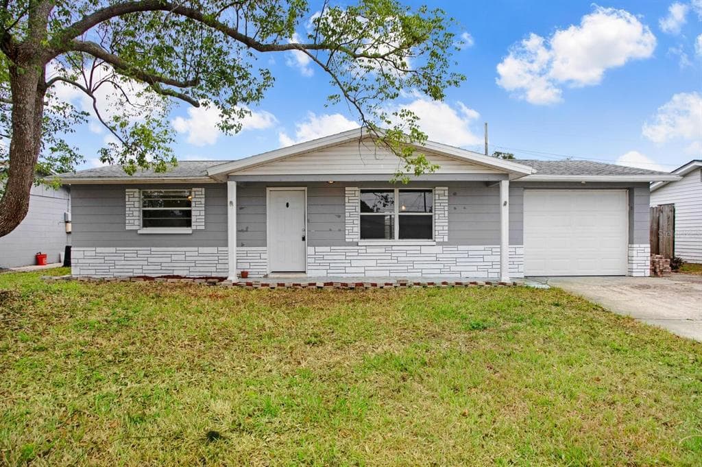 5032 SPRINGLAND DRIVE HOLIDAY, FL 34690