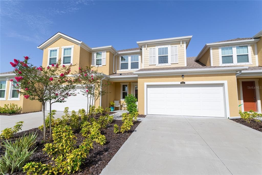 5662 SILVERBRIDGE TRAIL BRADENTON, FL 34211