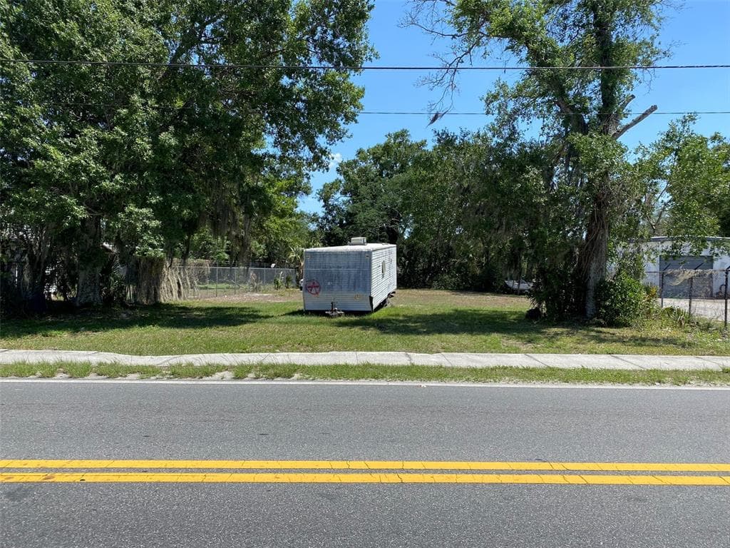 20204 OLIVE STREET LAKELAND, FL 33801
