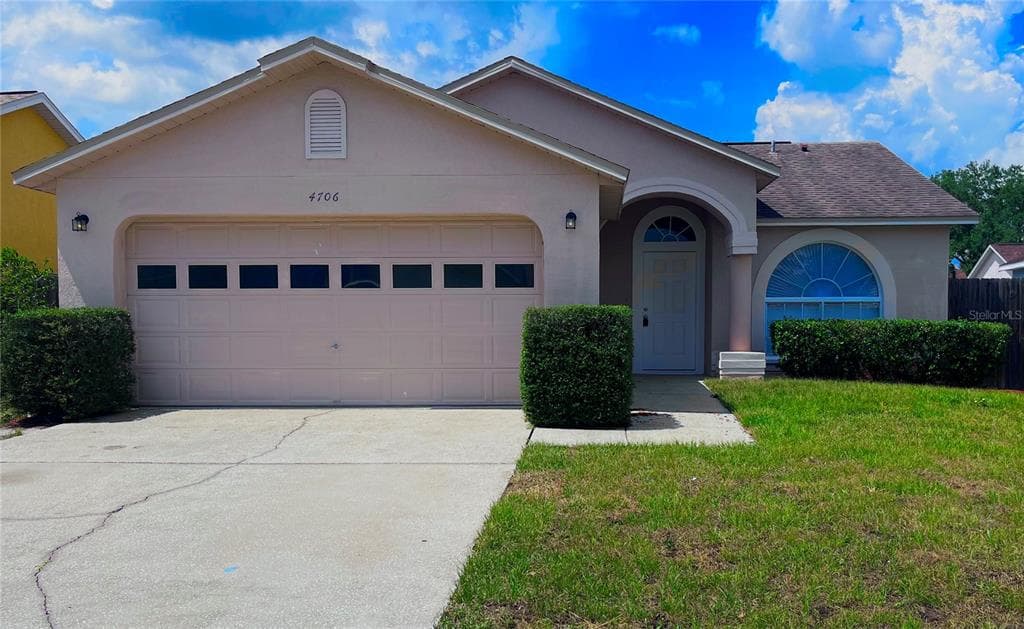4706 BLOOM DRIVE PLANT CITY, FL 33566