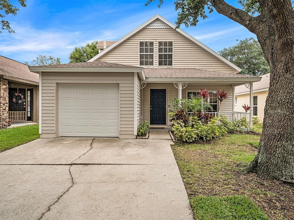 5829 TANAGERLAKE ROAD LITHIA, FL 33547