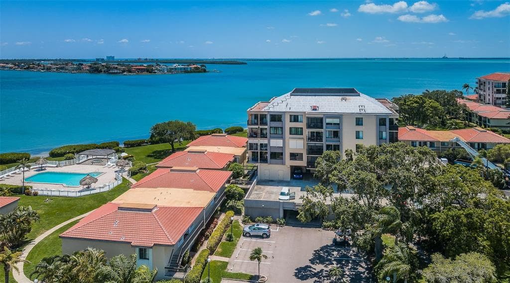 6158 PALMA DEL MAR BOULEVARD S UNIT 607 ST PETERSBURG, FL 33715