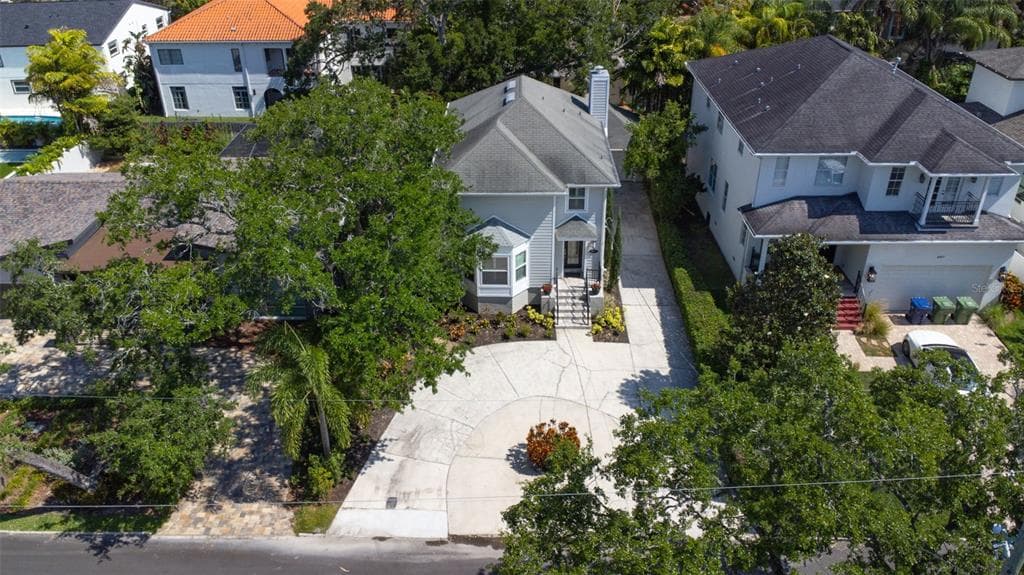 4907 1/2 W DRYAD STREET UNIT 1/2 TAMPA, FL 33629