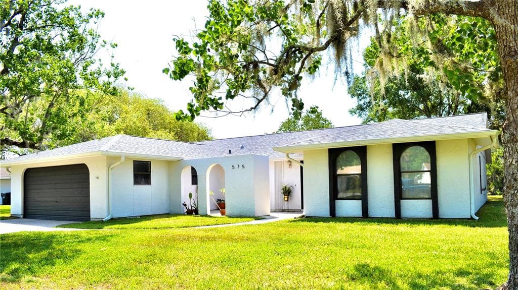 575 LONGWOOD COURT OLDSMAR, FL 34677