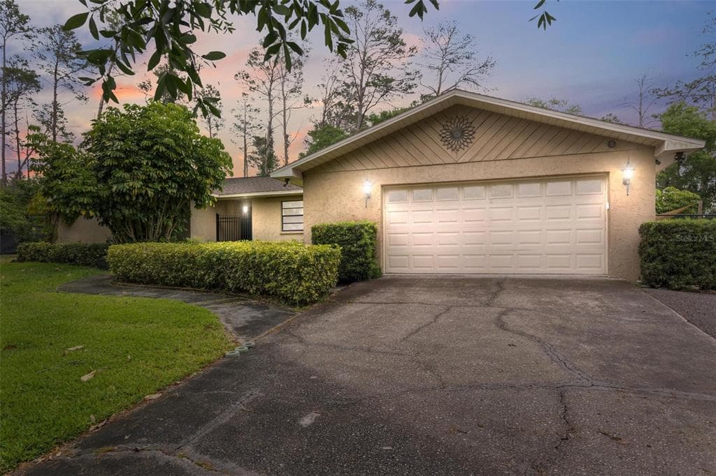 2825 PINE HILL ROAD PALM HARBOR, FL 34683