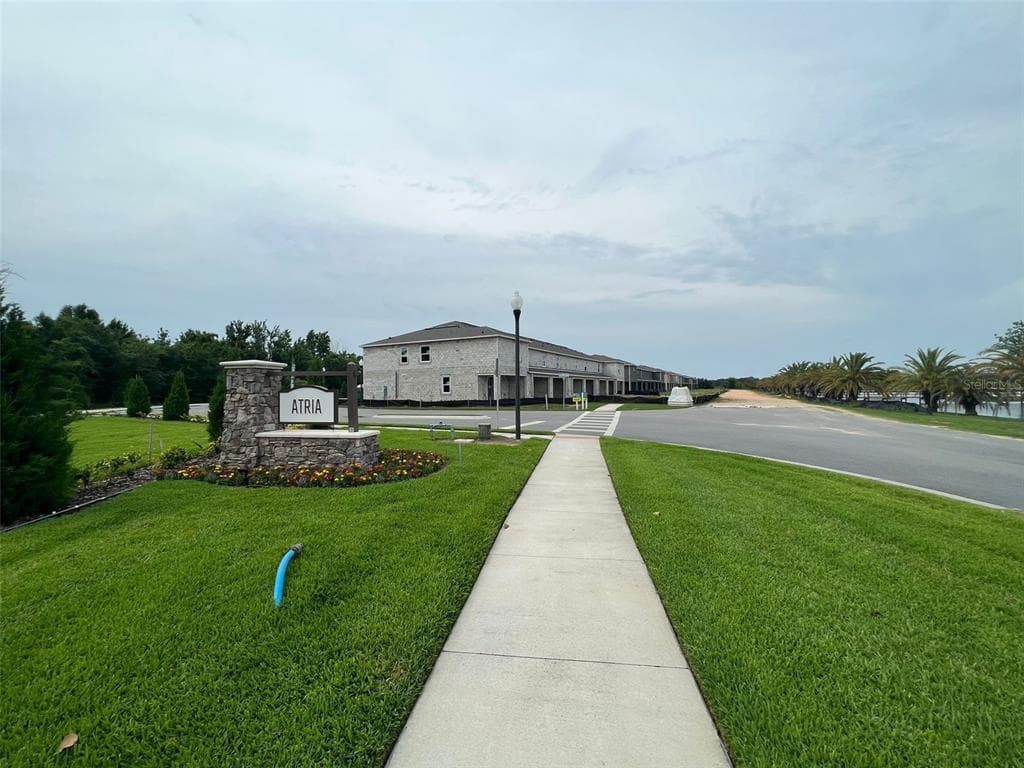 1125 BLUE JAY DRIVE DAVENPORT, FL 33837