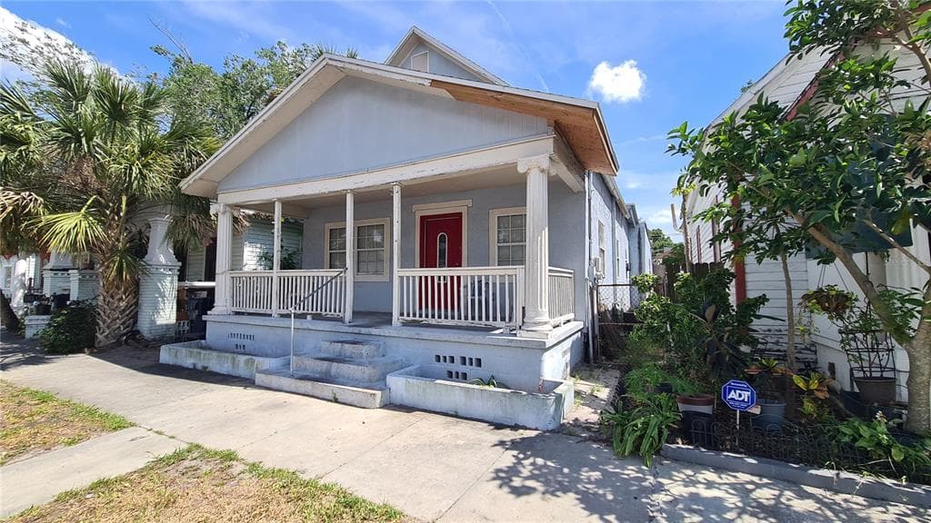 2122 W PINE STREET TAMPA, FL 33607