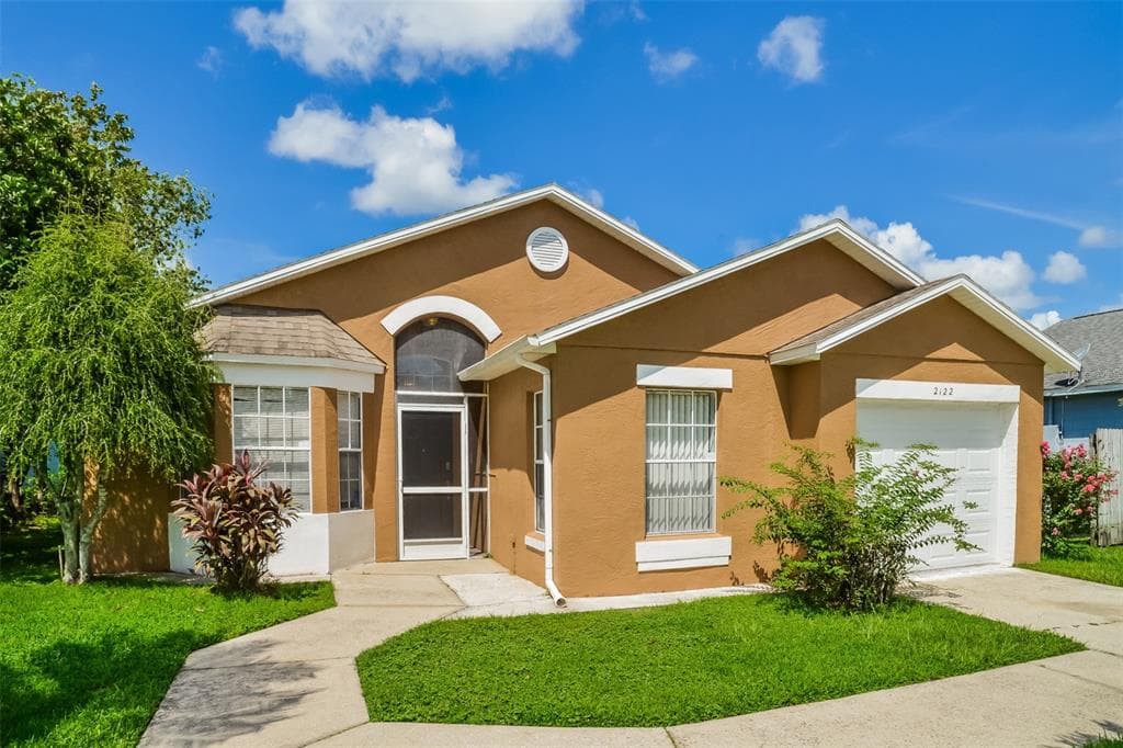 2122 DONEGAN PLACE ORLANDO, FL 32826