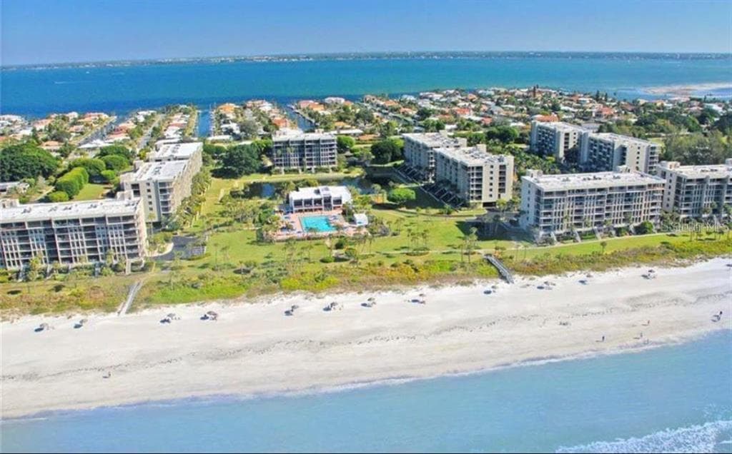 1085 GULF OF MEXICO DRIVE UNIT 203 LONGBOAT KEY, FL 34228