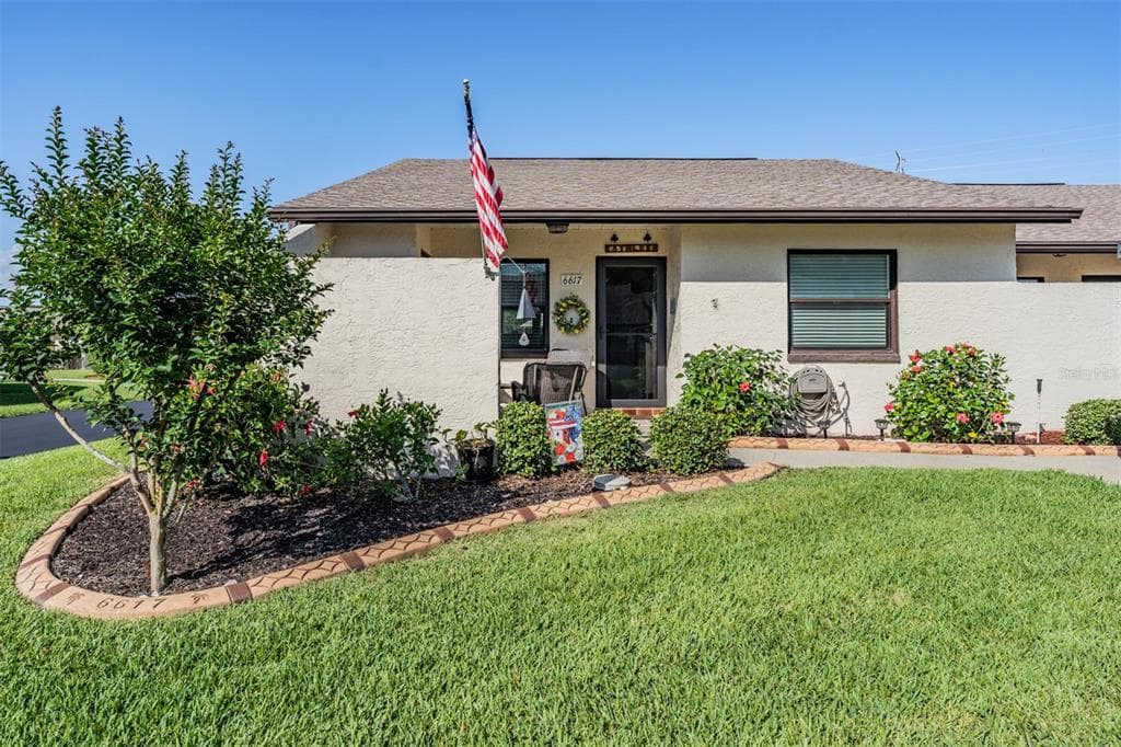 6617 ASPEN COURT ZEPHYRHILLS, FL 33542