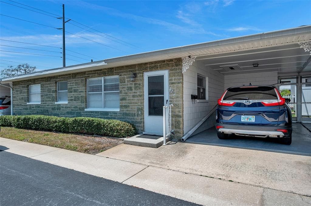 12400 PARK BOULEVARD UNIT 423 SEMINOLE, FL 33772