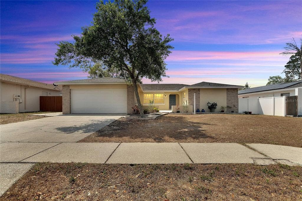 1913 DERBYWOOD DRIVE BRANDON, FL 33510