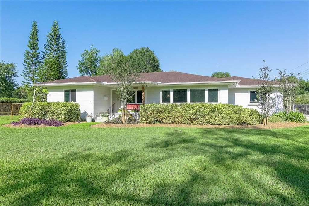 4401 N LYNN AVENUE TAMPA, FL 33603
