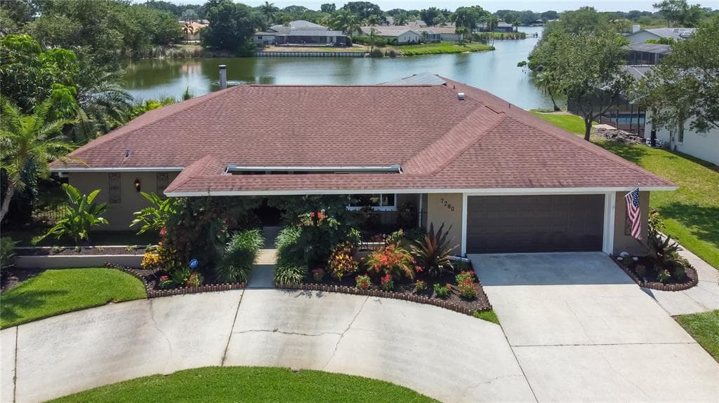 7280 18TH STREET NE ST PETERSBURG, FL 33702
