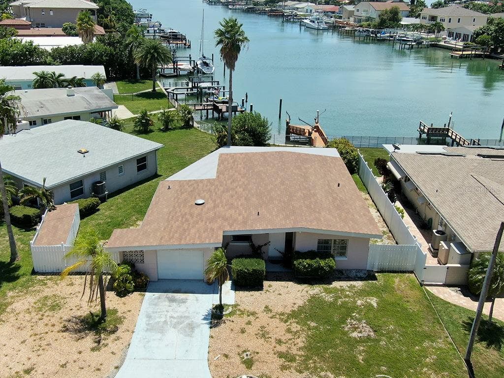 565 115TH AVENUE TREASURE ISLAND, FL 33706