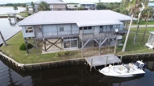151 5TH AVENUE W HORSESHOE BEACH, FL 32648