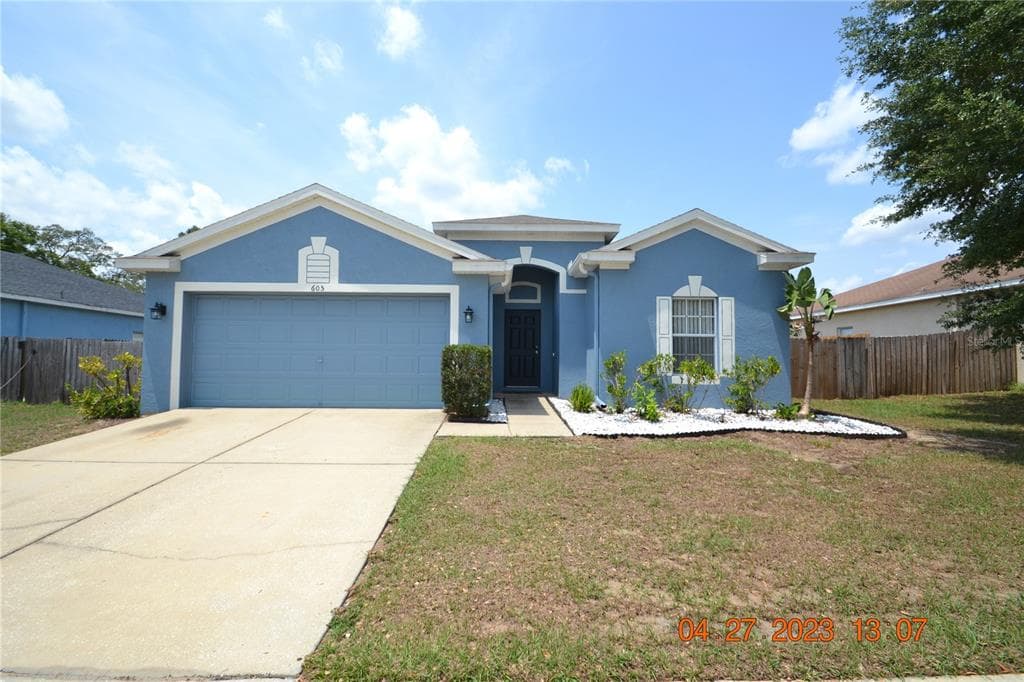 605 MAPLE POINTE DRIVE SEFFNER, FL 33584
