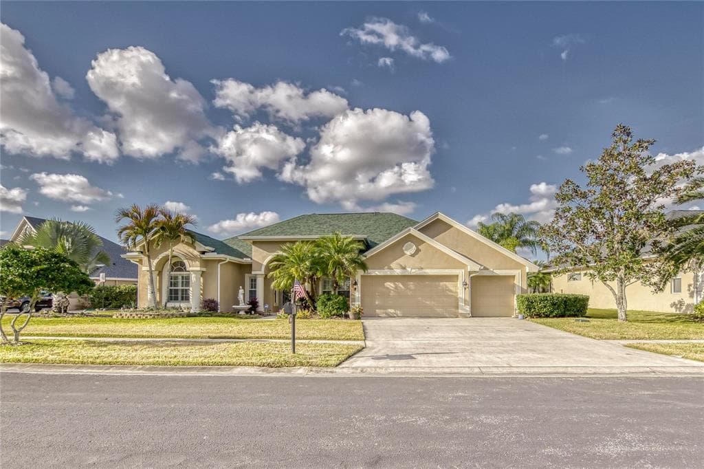 26845 WINGED ELM DRIVE WESLEY CHAPEL, FL 33544