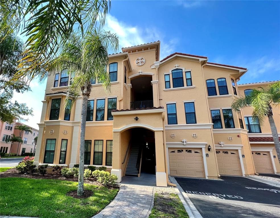 2721 VIA MURANO UNIT 334 CLEARWATER, FL 33764