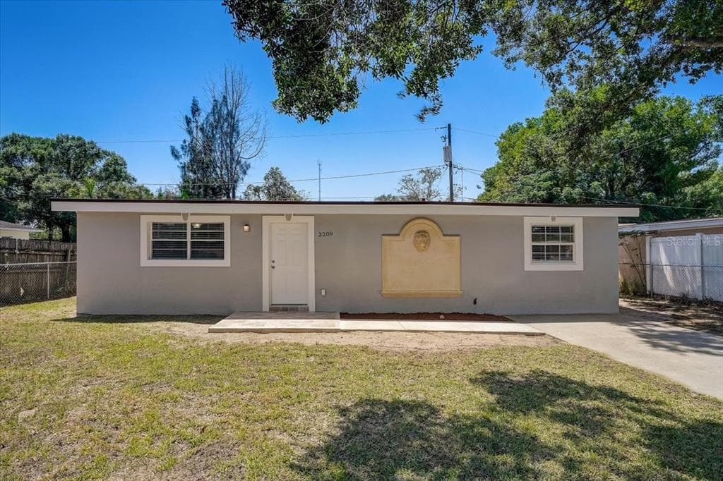 3209 WELBORN WAY TAMPA, FL 33619