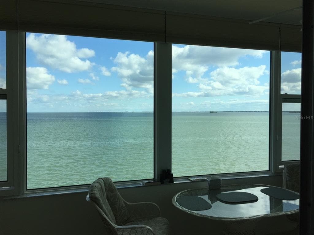 7 DUNOON PLACE UNIT 303 DUNEDIN, FL 34698