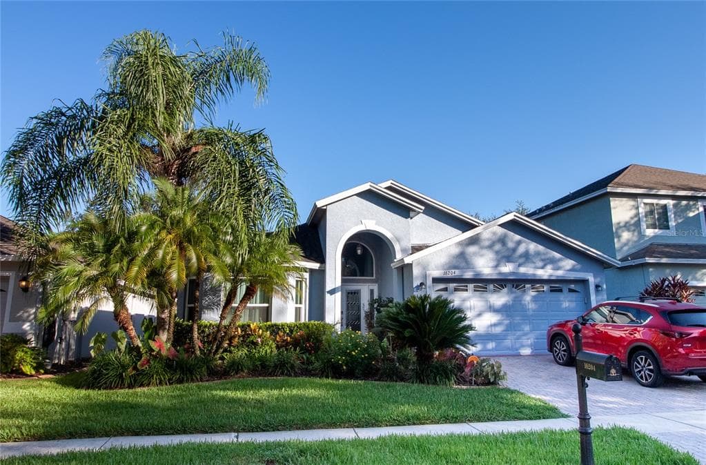 16204 NOTTINGHAM PARK WAY TAMPA, FL 33647