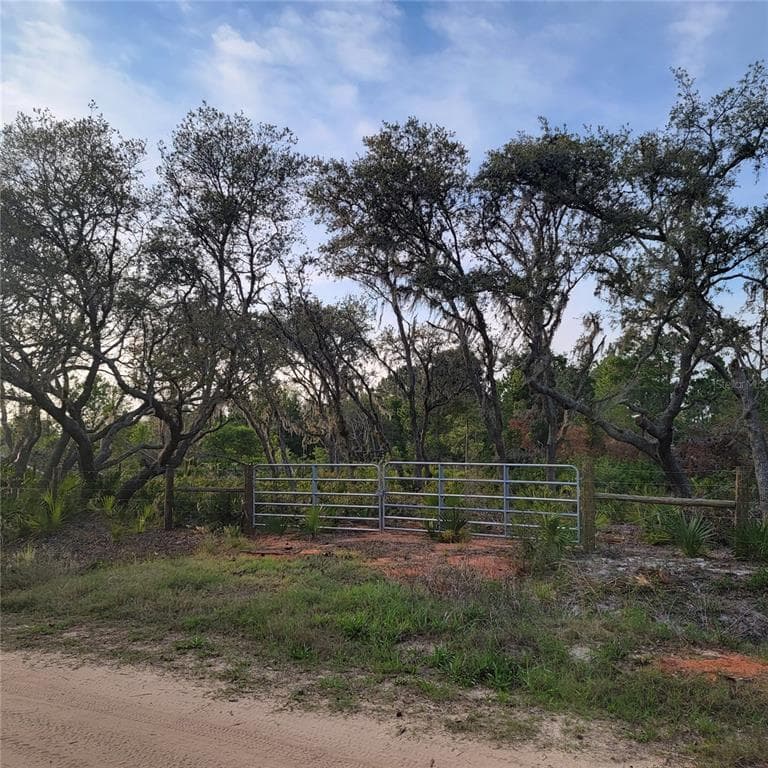 0 GARCIA LANE FROSTPROOF, FL 33843