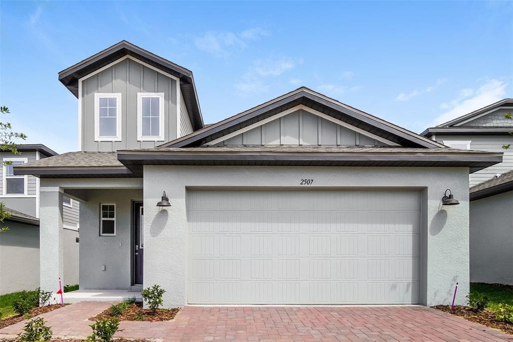 2507 GOLD DUST DRIVE MINNEOLA, FL 34715