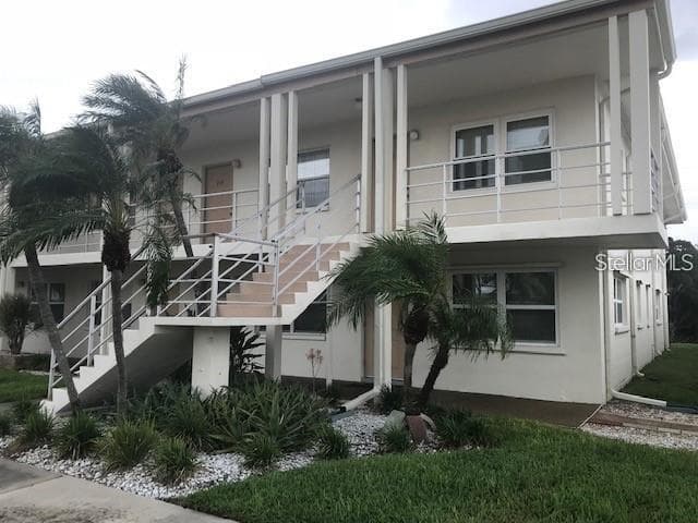 4565 DUHME ROAD UNIT 110 ST PETERSBURG, FL 33708