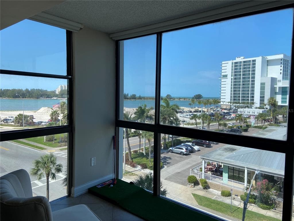 800 S GULFVIEW BOULEVARD UNIT 506 CLEARWATER, FL 33767