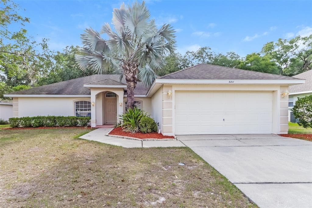 6811 KRENSON OAKS CIRCLE LAKELAND, FL 33810