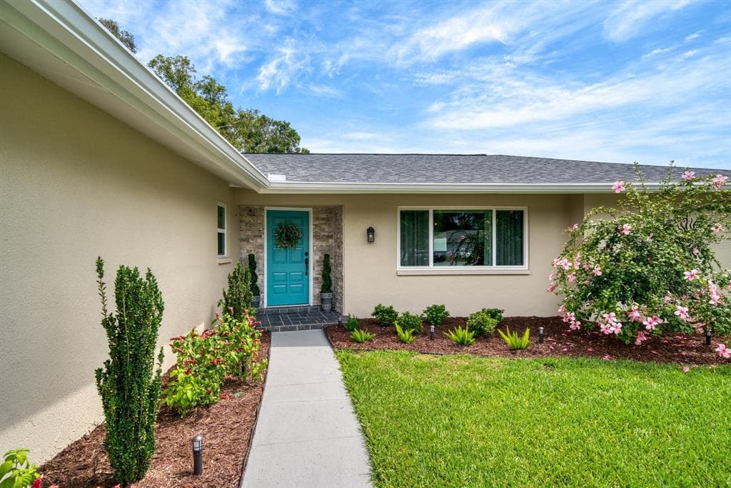 1699 EDEN COURT