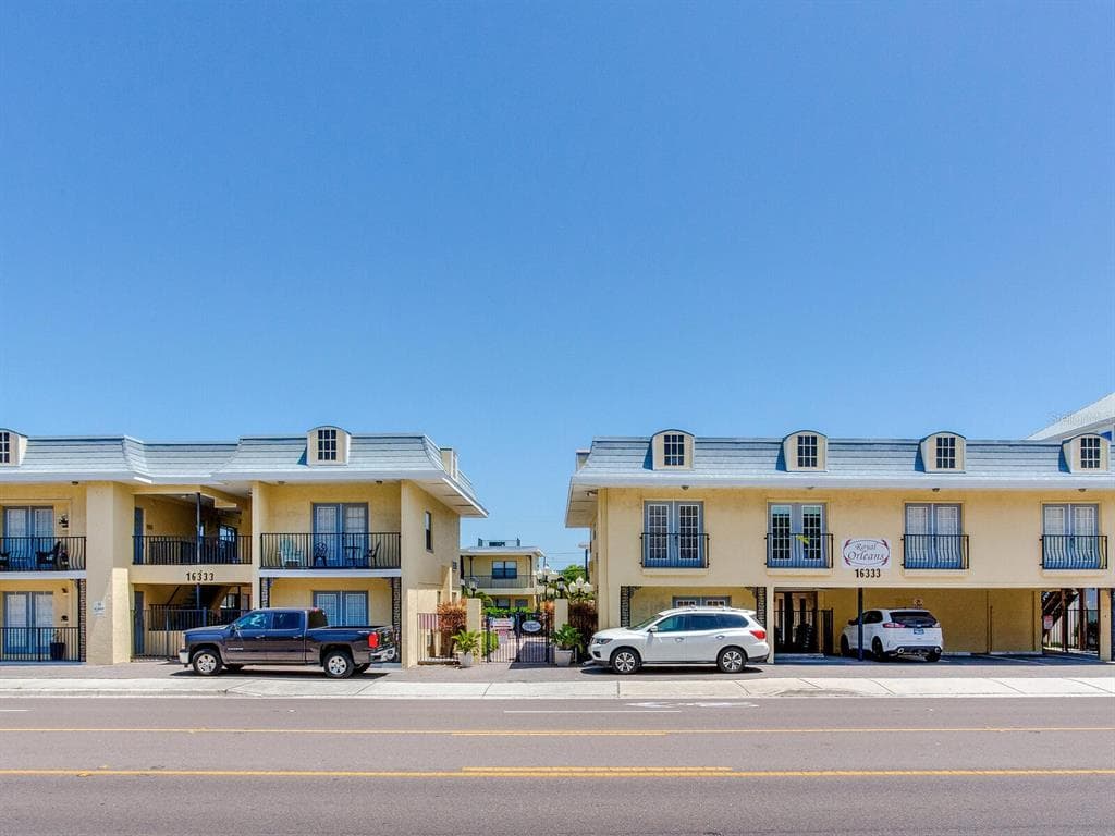 16333 GULF BOULEVARD UNIT 107 REDINGTON BEACH, FL 33708