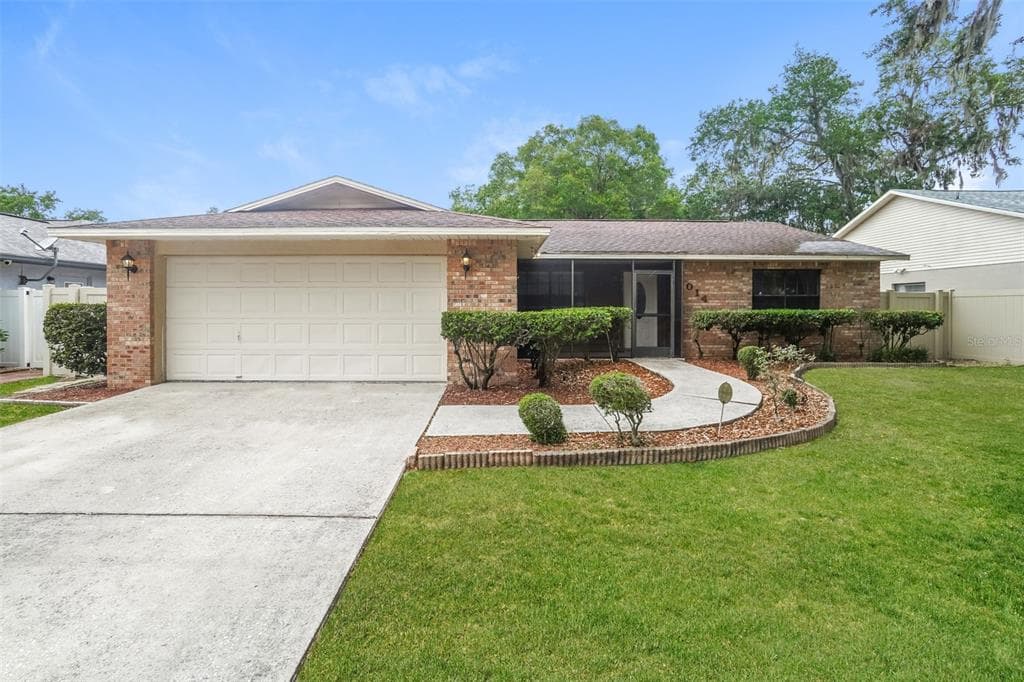 1014 MALLOW WAY BRANDON, FL 33510