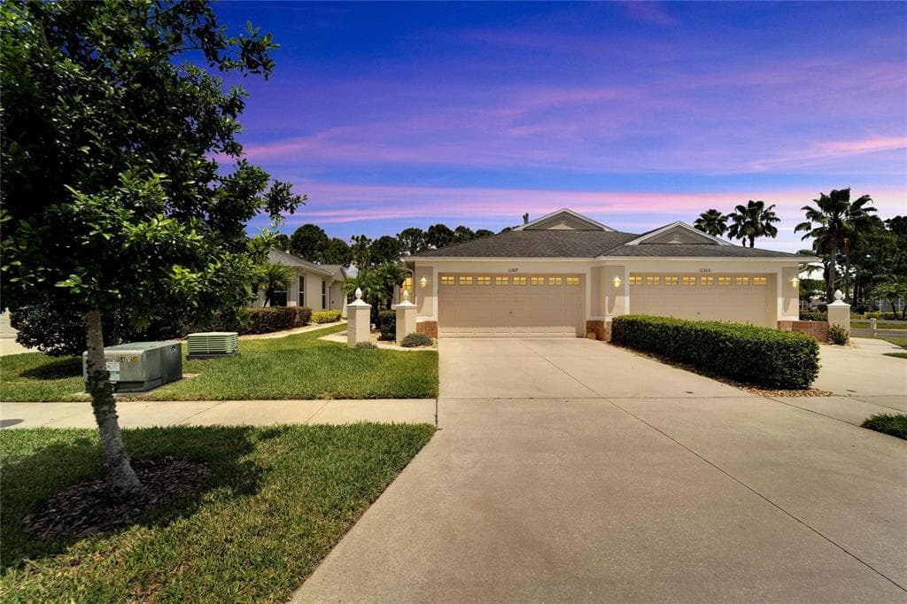 11307 CAMBRAY CREEK LOOP RIVERVIEW, FL 33579