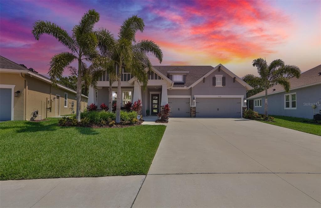 7733 PARADISO DRIVE APOLLO BEACH, FL 33572