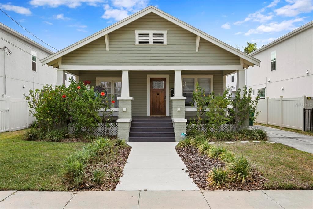 211 S ALBANY AVENUE TAMPA, FL 33606