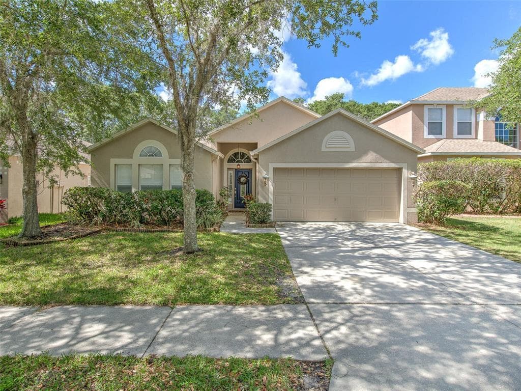 8309 TORRINGTON AVENUE TAMPA, FL 33647
