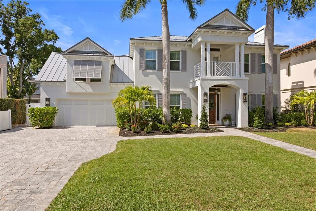2909 W BAY VISTA AVENUE TAMPA, FL 33611