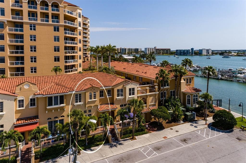 505 MANDALAY AVENUE UNIT 52 CLEARWATER, FL 33767