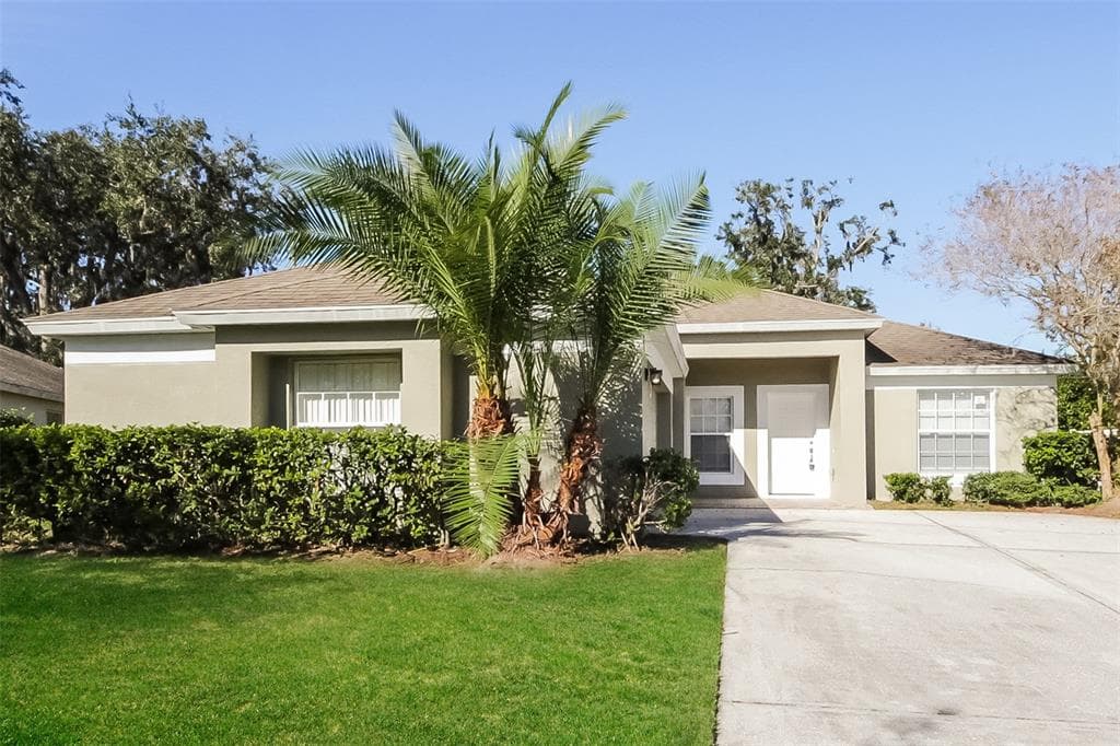 2256 MEADOW OAK CIRCLE KISSIMMEE, FL 34746