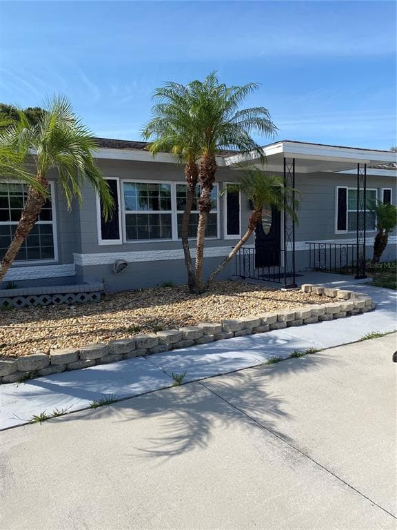 5730 53RD AVENUE N KENNETH CITY, FL 33709