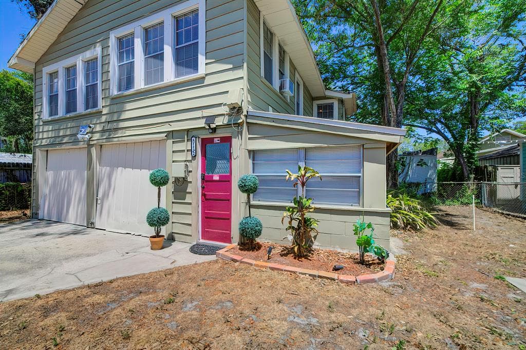 201 W HAYA STREET UNIT 2 TAMPA, FL 33603