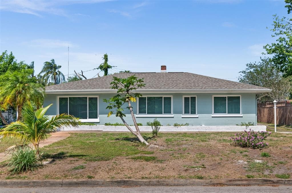 1306 30TH STREET W BRADENTON, FL 34205