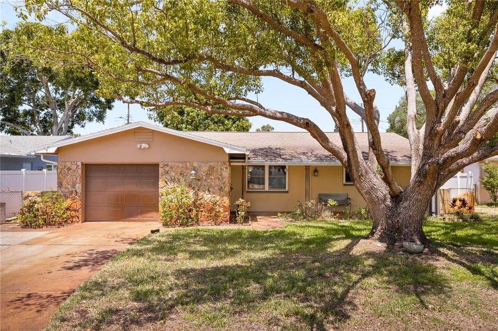 5611 12TH AVENUE N ST PETERSBURG, FL 33710