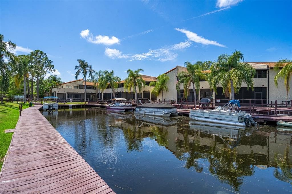 2587 CYPRUS DRIVE UNIT 3-214 PALM HARBOR, FL 34684