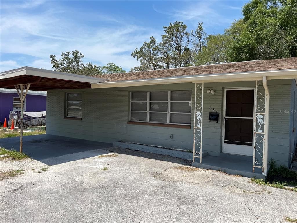 637 51ST AVENUE S ST PETERSBURG, FL 33705