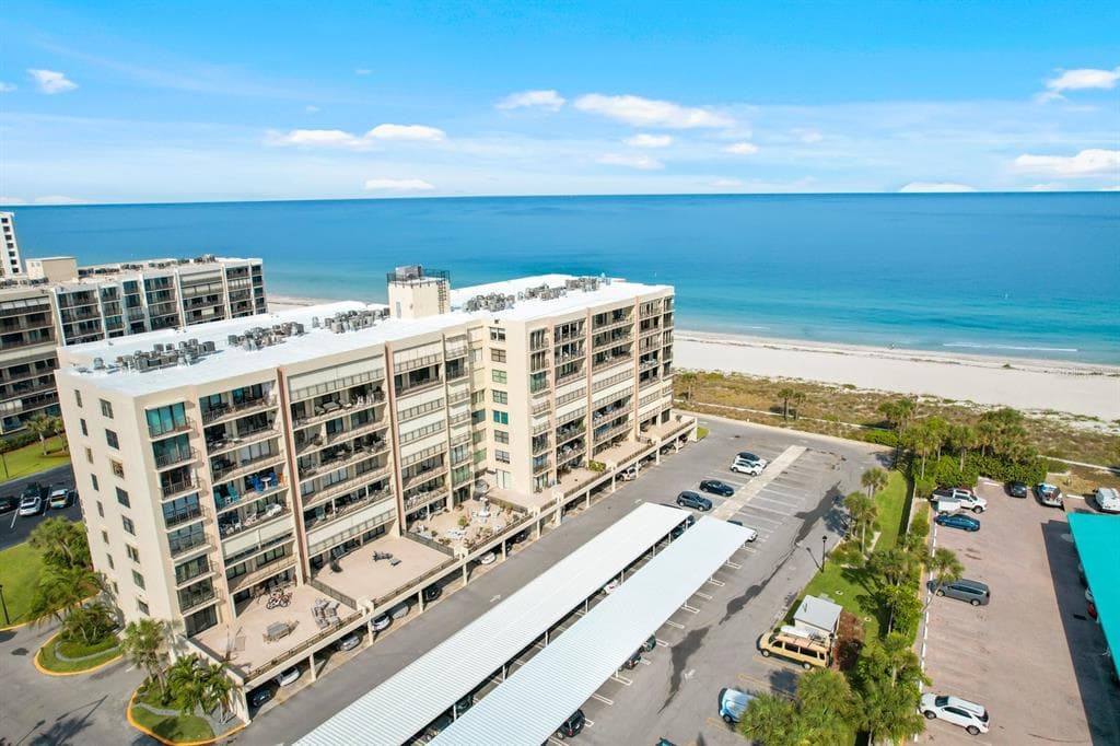 1400 GULF BOULEVARD UNIT 104 CLEARWATER, FL 33767
