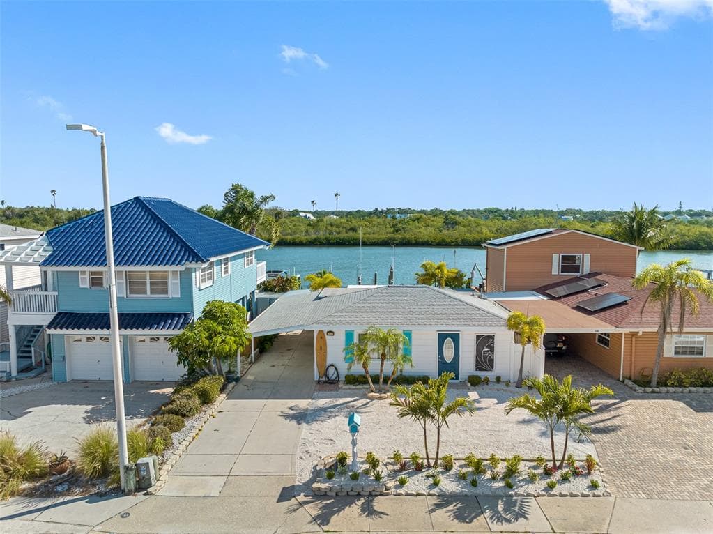 18517 GULF BOULEVARD INDIAN SHORES, FL 33785