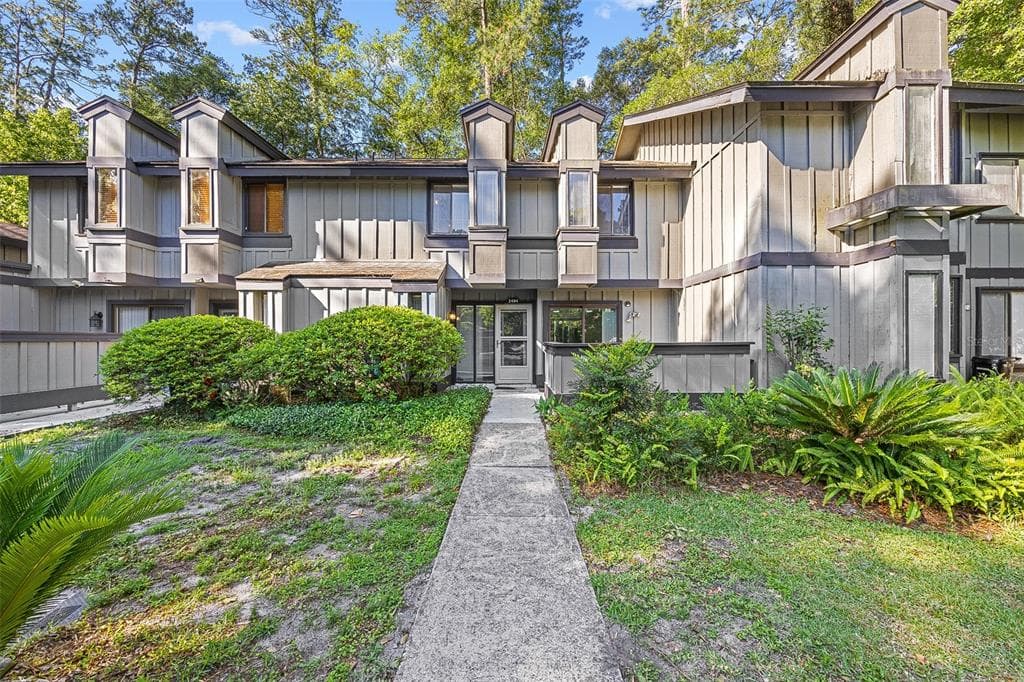 2494 FOREST WAY GAINESVILLE, FL 32605
